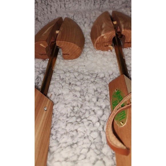 Moneysworth & Best Adjustable Split Toe Shoe Tree Size L - Picture 7 of 7